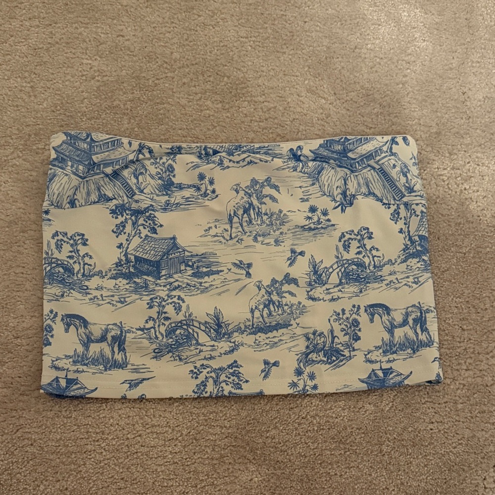 Edikted Blue and White Patterned Tube Top